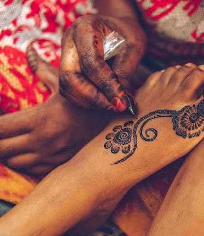 Henna Painting